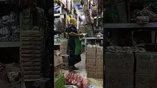 yang jual campor cari mei buat ganjal perut