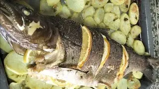 Trucha al horno con patatas !Deliciosa y fácil de preparar!