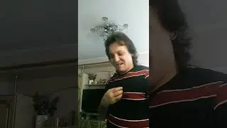Певец пытается что-то раскрыть😂😂😂Точнее тайну bel canto😇🙃