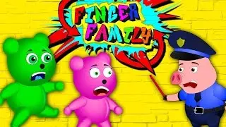 Mega Gummy Bear doing Graffiti finger family rhymes for children | Gummy Bear Icecream fun