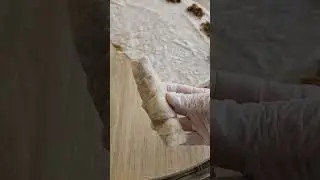 Çok pratik ve çok lezzetli el açması tadında çıtır çıtır nefis bir börek tarifim var sizlere