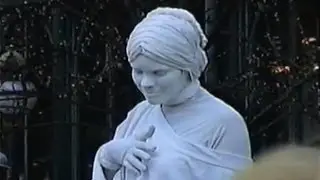 Epcot Living Statue Disney World Showcase 2002