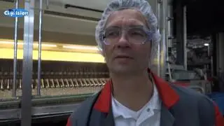 So kommt die CocaCola in die Flasche