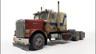 Weathered Freightliner Truck scale 