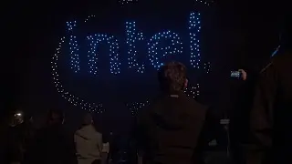 Intels 500 Drone Light Show