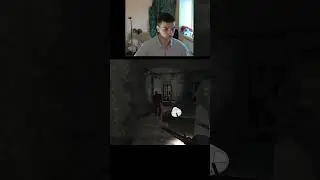 Испуганно подражаю