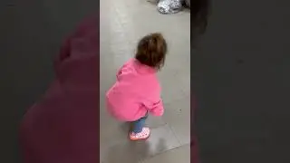 Маленькая модница. #shortvideo #продетей #baby #мамавдекрете #дети #funny #уля #cutebaby
