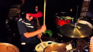 Juli wrkn in the lab