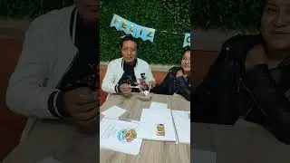 Edison Pingos de visita en SweetSlot (Heladería crepéria y comida rápida Riobamba