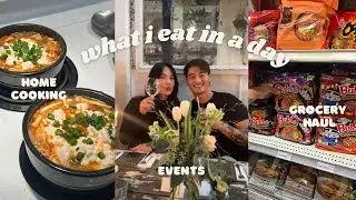 WHAT I EAT IN A DAY 🍚🍜☕️🍳 Home cooking, Korean food and grocery haul!