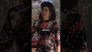 an oscar-winning performance by marisa tomei 🏆