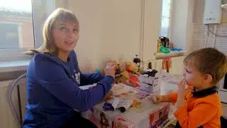 ПОКУПАЕМ ПОДАРКИ, ГОТОВИМСЯ К ПОЕЗДКЕ. Из города в деревню Лайф Серия №57