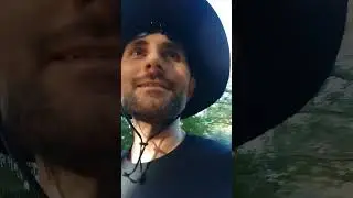 Aspettando un amico al parco Primo Maggio