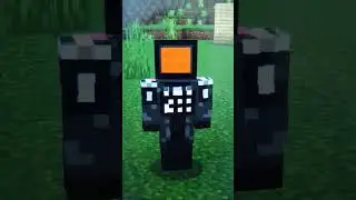 на стене висят штаны
