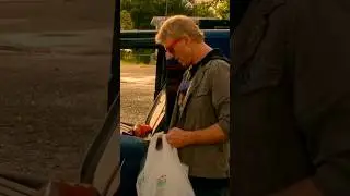 Eu comprando lembranças do México 