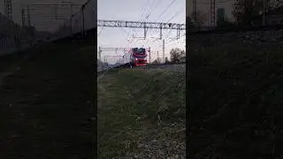 ЭП2Д - 0086 с приветливой бригадой.