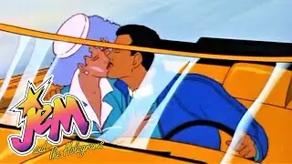 Every Kiss in Jem & the Holograms Season 2 (excluding music videos)