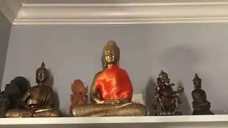 Moving Buddha statues caught on camera in a Laos Buddhist temple.  ☸️