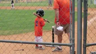 5 yrs old Kyle's baseball game April 2011 | MicBergsma