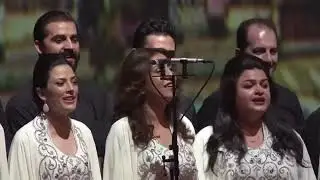 أوركسترا الموسيقيين السوريين | وصلة أجمل الأغاني السورية على مسرح الرويال في لندن