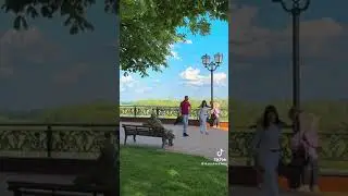 Два світи … одна країна