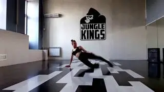 LERA HALVA STRIP CHOREO | JUNGLE KINGS