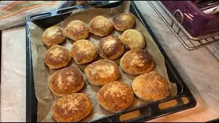 Беляши в духовке, сочные и не жирные