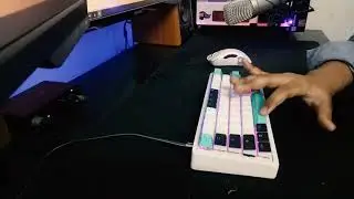 Gateron Red Lubed sound test on GK64 wooden Keybard