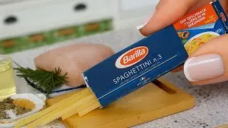 Восхитительно Вкусная Миниатюрная Паста с Курицей  🍝🐓  Миниатюрная Еда! 👌 Мини Кухня 🤗