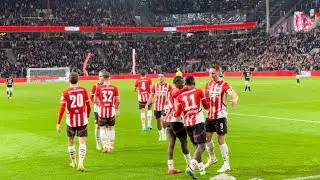 🗣️ Hij is net als zijn vader…💩 : Matchday PSV-PEC Zwolle : 26/10/2024 : 6-0
