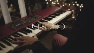 Novo tom - Justificado ( Letra e Voz)