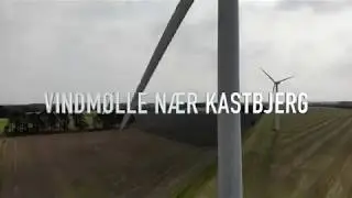 Vindmølle nær kastbjerg