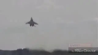 Пристегните​ ремни нам пора взлетать  {клип}