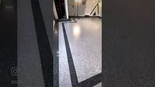 Two tone epoxy flake floor. #satisfying #epoxy #flooring #design #epoxyideas
