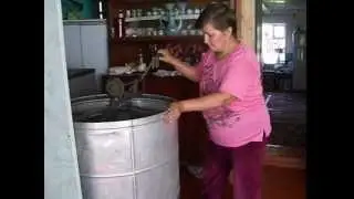 Откачка и переработка пчелиного меда