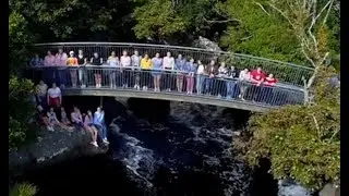 Down To The River To Pray - Gaeilge