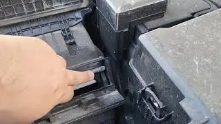 Мало кто знает про функцию крышки воздушного фильтра.