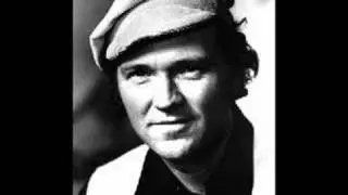 Liam Clancy - The Sash My Father Wore