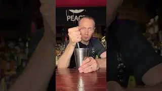 Космополитен.