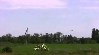 ДОНЕЦК СЕГОДНЯ 26 мая АЭРОПОРТ Идет бой за аэропорт в Донецке В небе вертушки и истребители