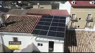 Instalación de paneles solares en Cuevas de San Marco