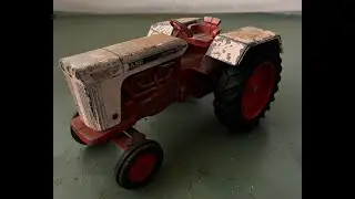 J.I.CASE 1030 ERTL TOY TRACTOR RESTORATION