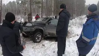 Зимний офф роуд выезд. Закопали по крышу полноприводную турбовую Тойоту, УАЗ Патриот и Нивы