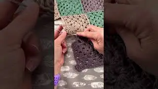 My favorite way to do a join as you go granny square! 🧶 
