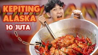 MASAK KEPITING ALASKA RAKSASA DI SEAFOOD PINGGIR JALAN?! TERPEDAS CABE 100 KILO + CAROLINA REAPER
