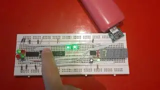 using SR latch with seven segment display , 555 and 7475 4 bit counter led chaser
