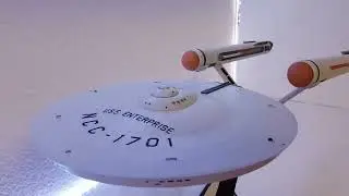 U.S.S. Enterprise NCC-1701 Star Trek (TOS) 1:600 by JBM