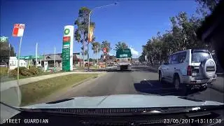 Hit and run Mulgoa Rd