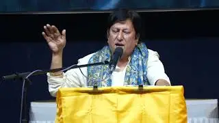 ८  “ ह्या हिरव्या वाटेवर  “