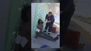 A biker met a poor guy at a stop and couldn't just ride past! 🏍️